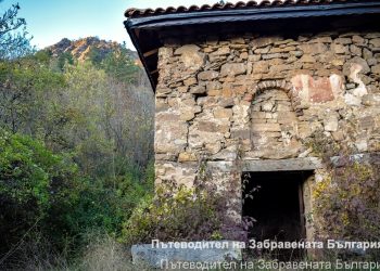 Старинната църква в Калотина